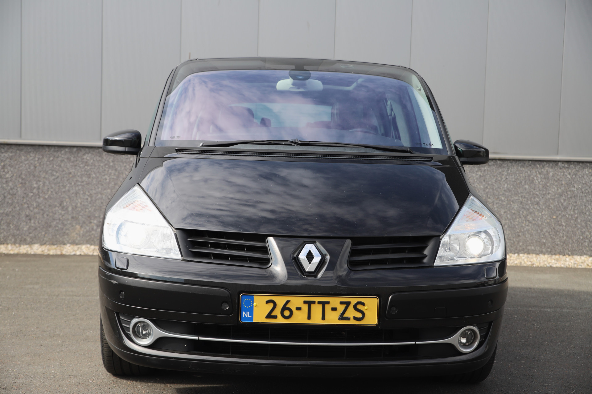 44285023-12.jpg