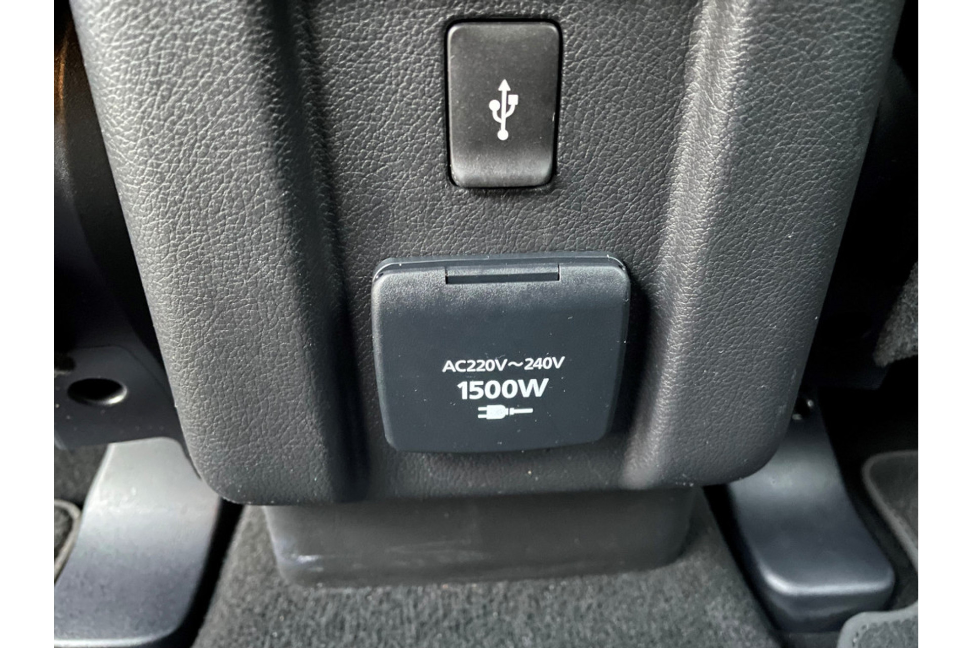 44487306-41.jpg