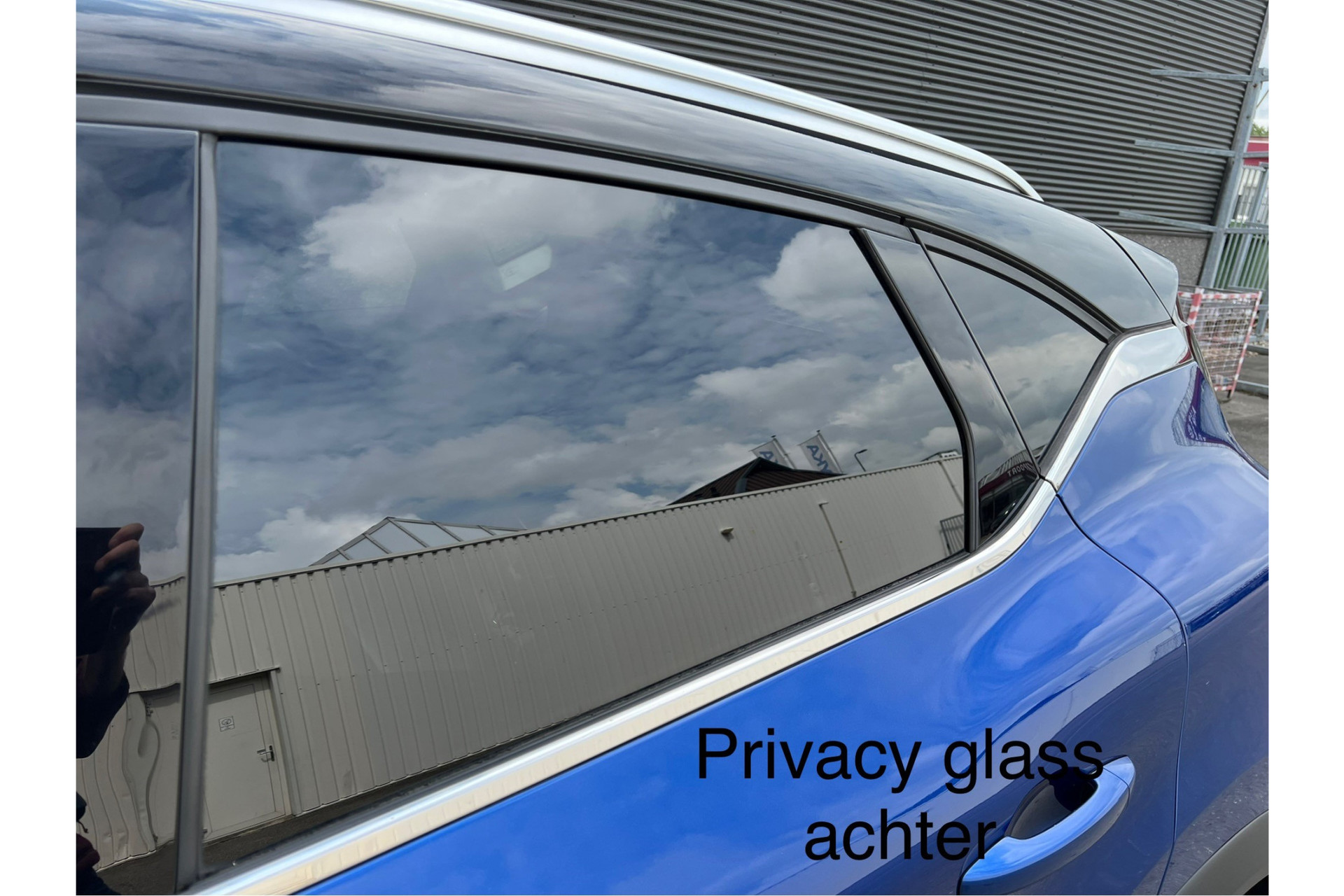 45269803-46.jpg