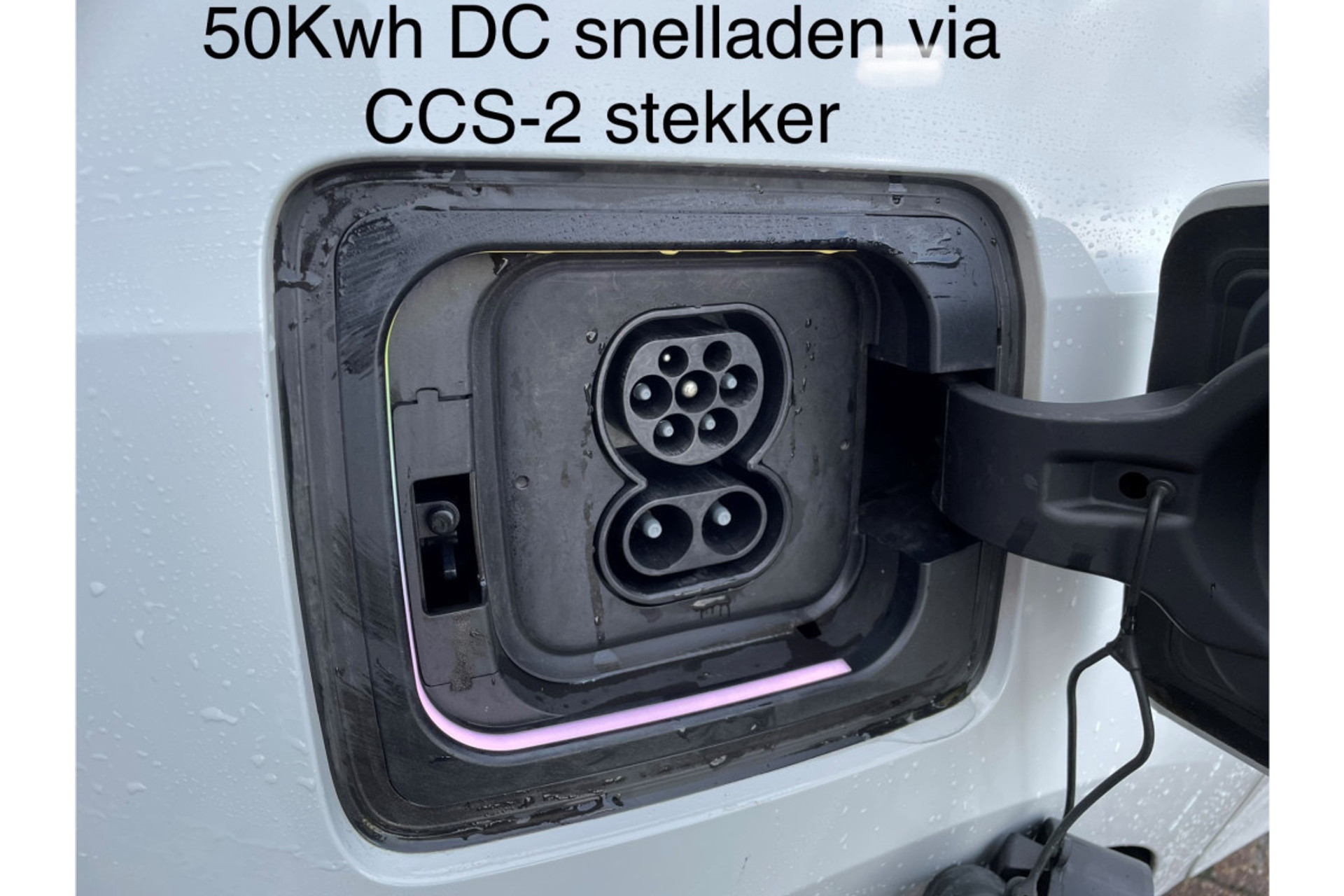 45801512-34.jpg