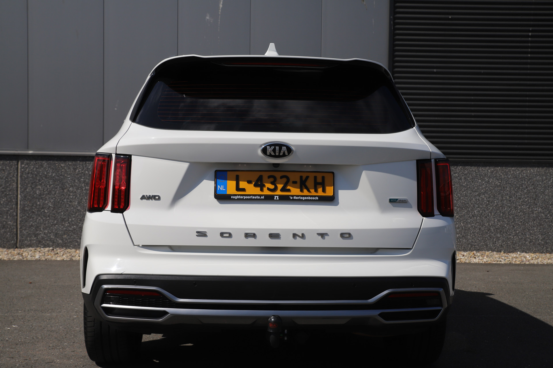 45993240-17.jpg