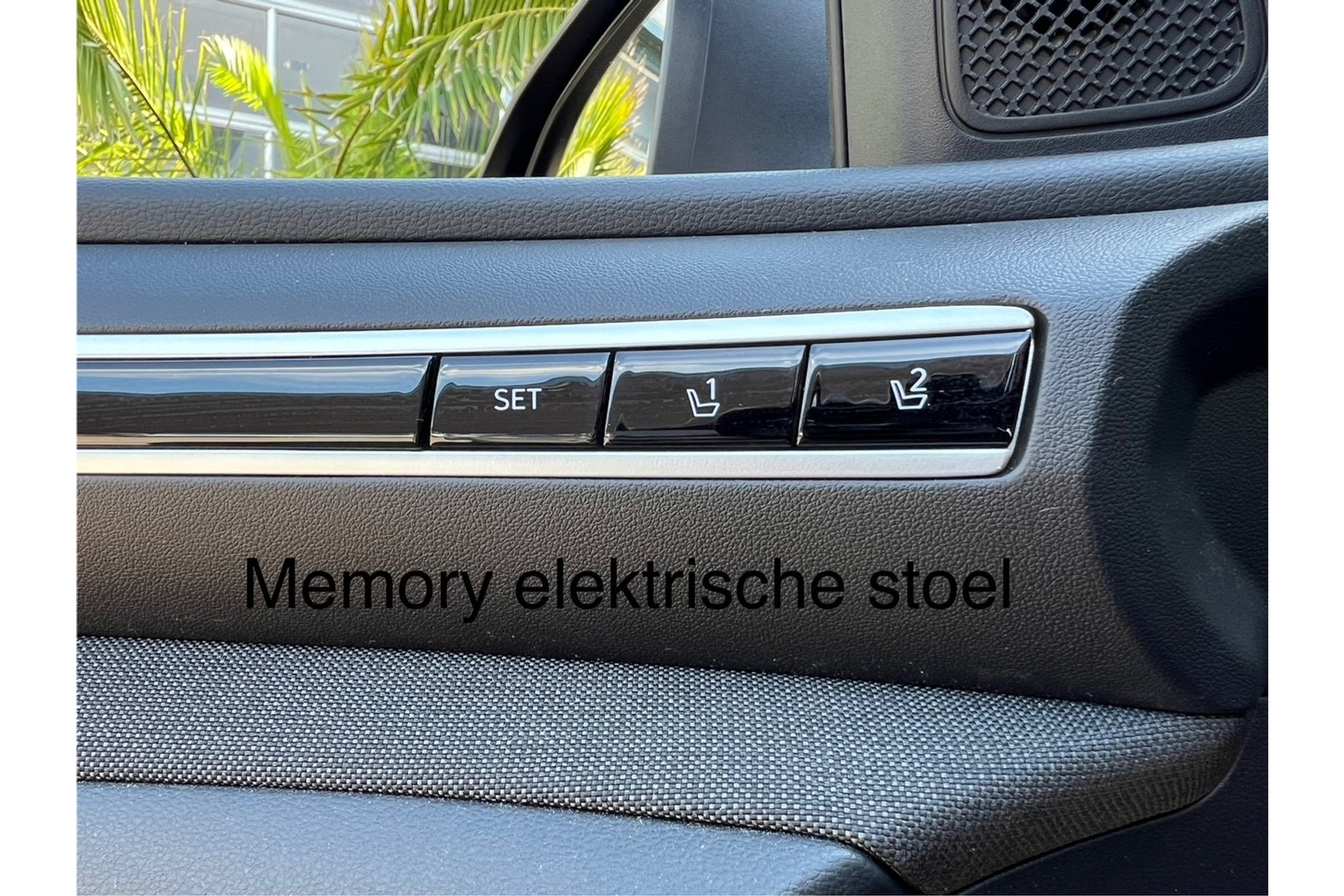 46154788-16.jpg