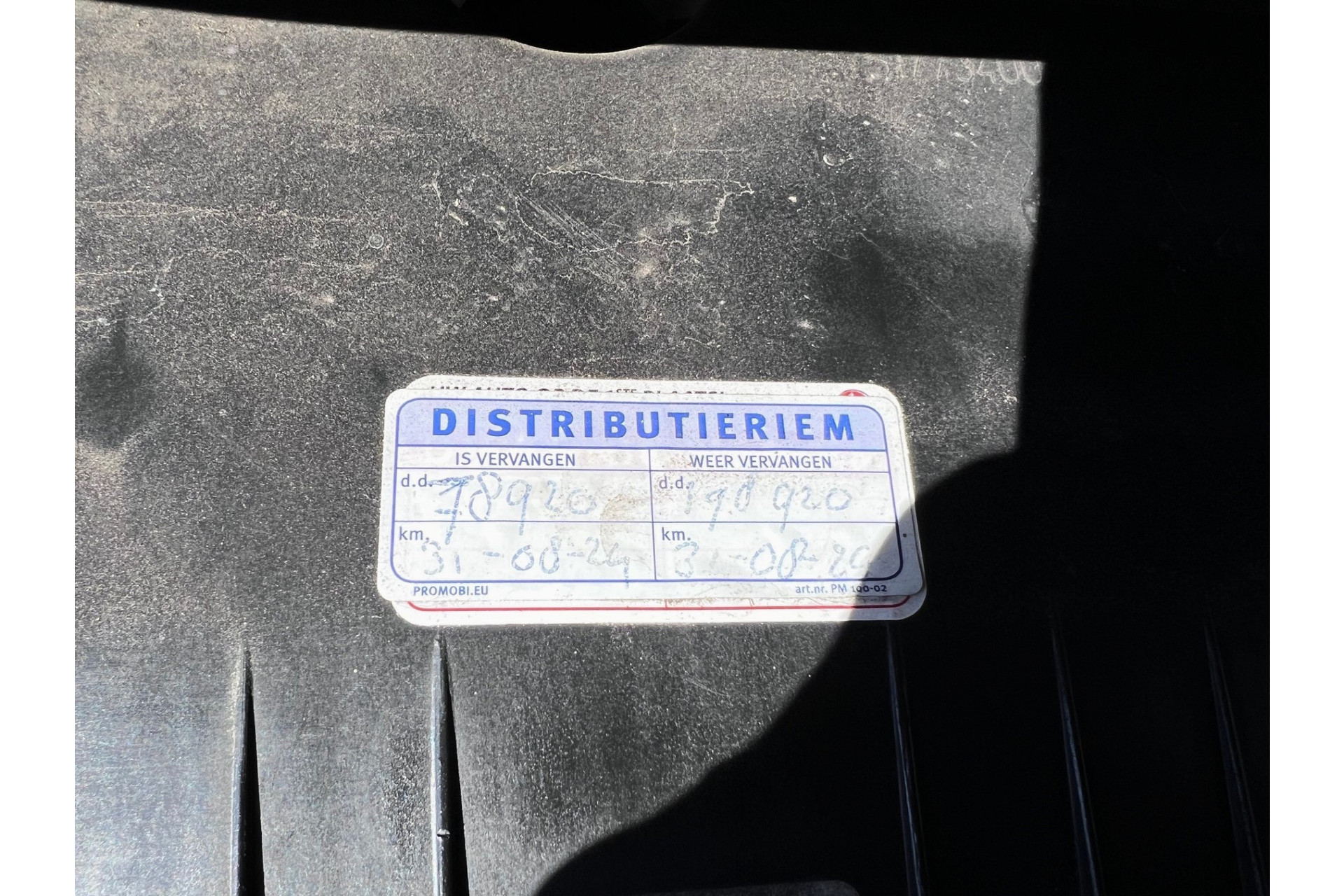 47251553-23.jpg