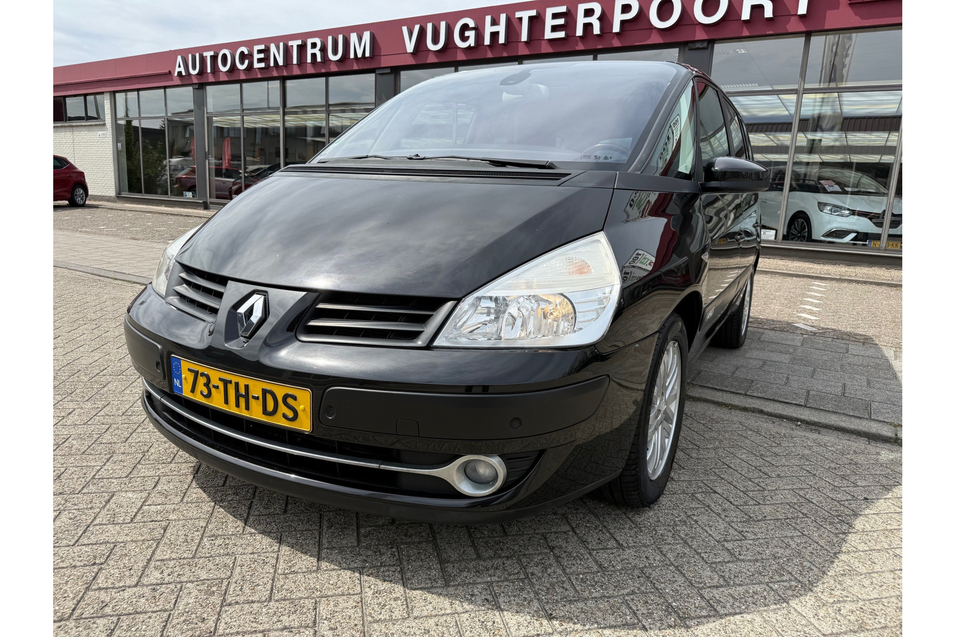 47281453-37.jpg