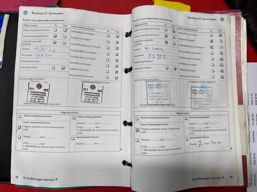 49620507-39.jpg