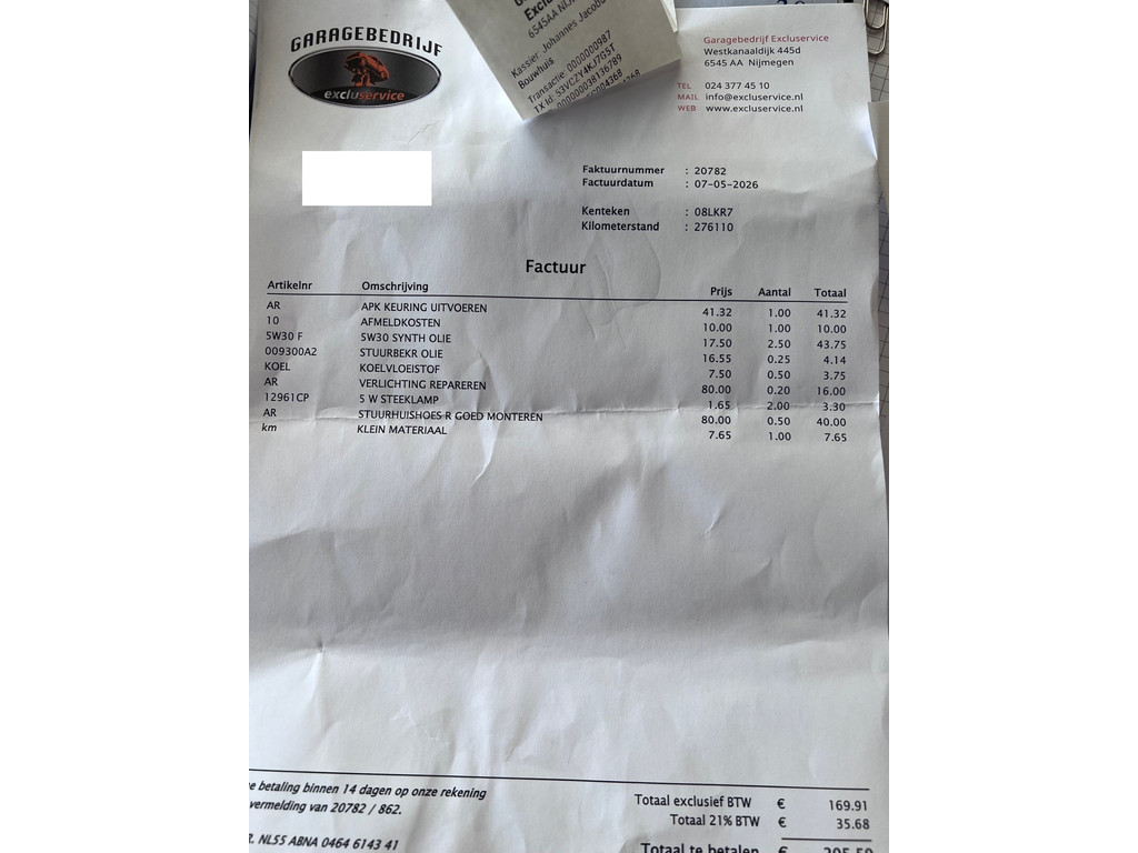 53715165-19.jpg